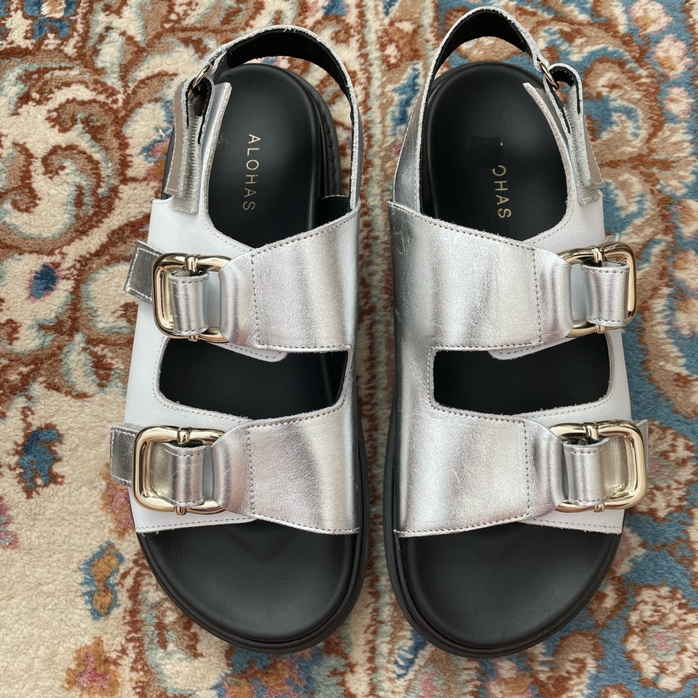 Alohas Sling Back metallic Sandals Size 41